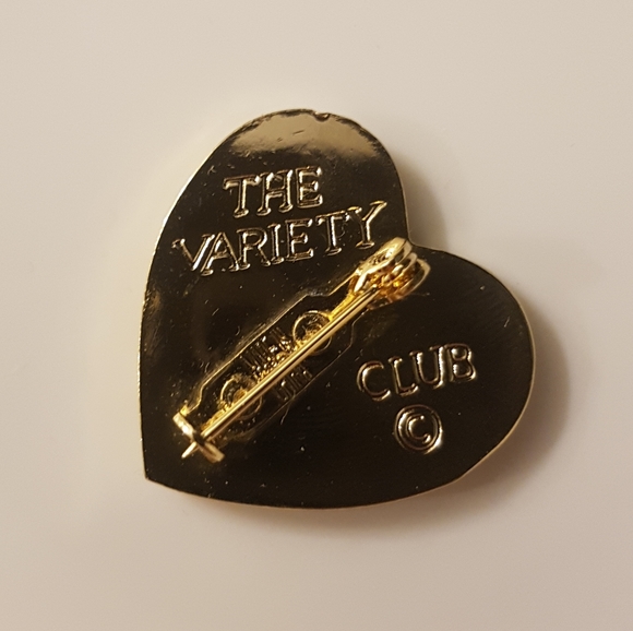 [THE VARIETY CLUB] Triple Heart Brooch - Picture 5 of 7